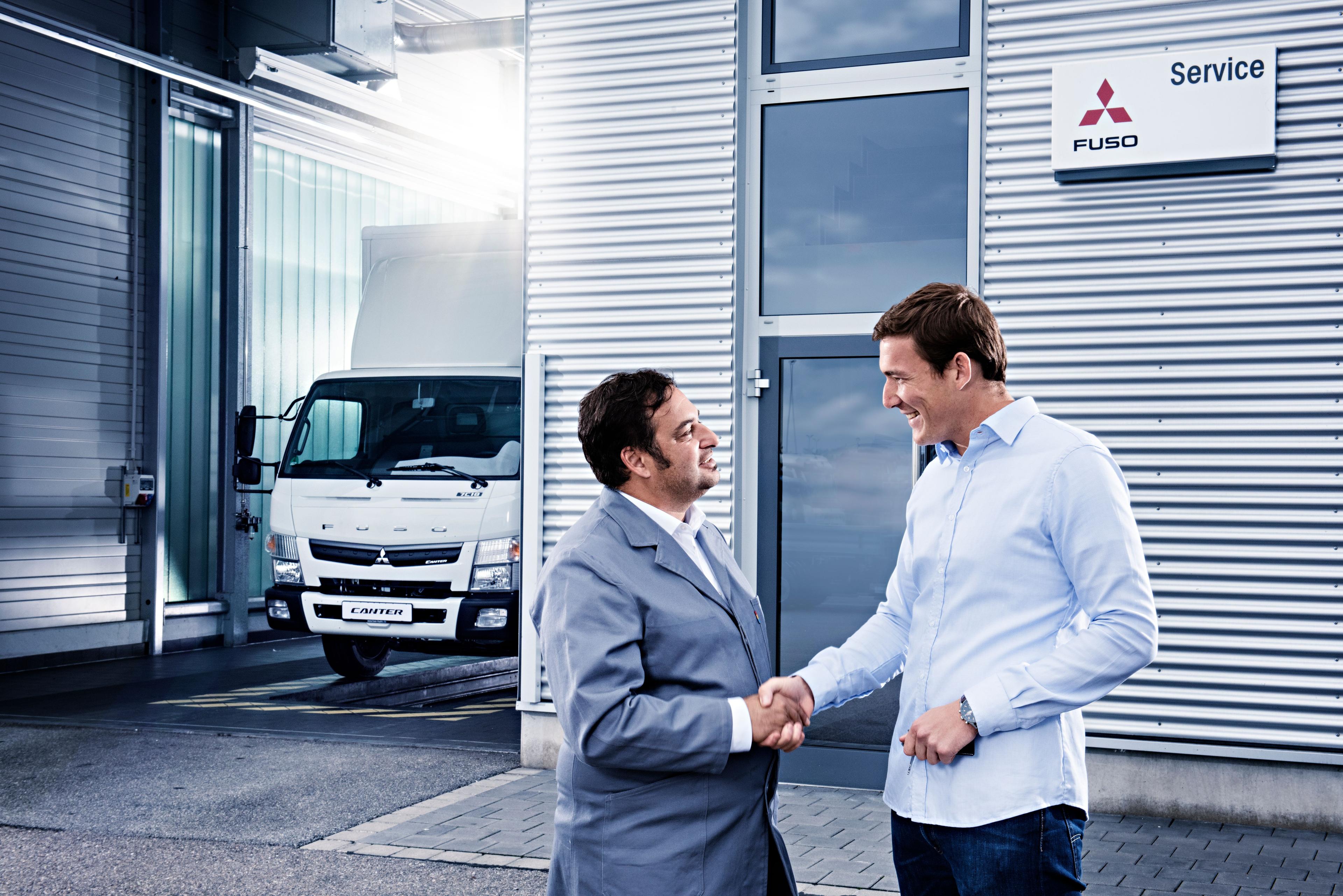 FUSO Trucks and Buses Sales & Service Center - Al Ahmadi